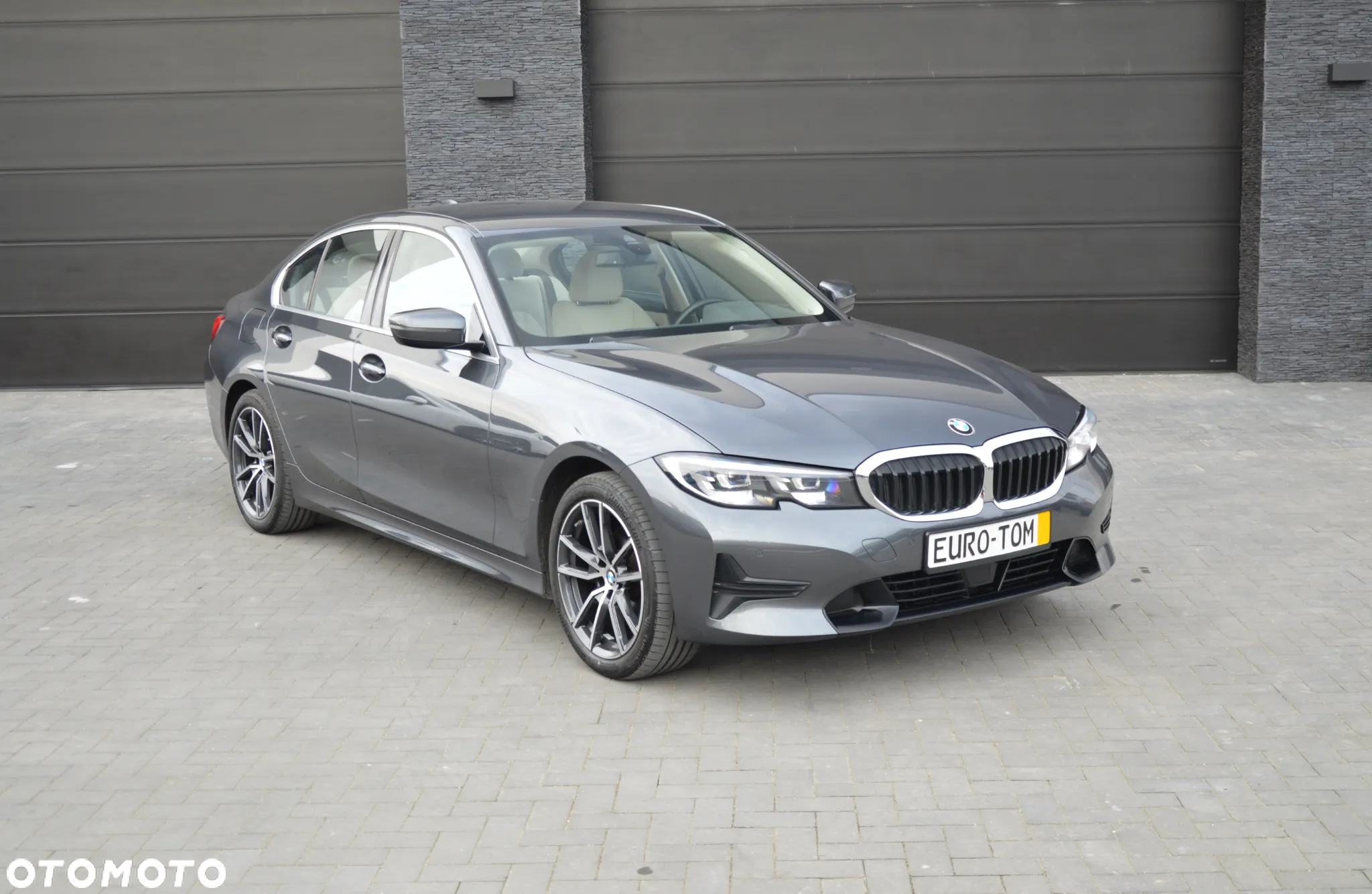 BMW Seria 3 320i Sport Line - 10