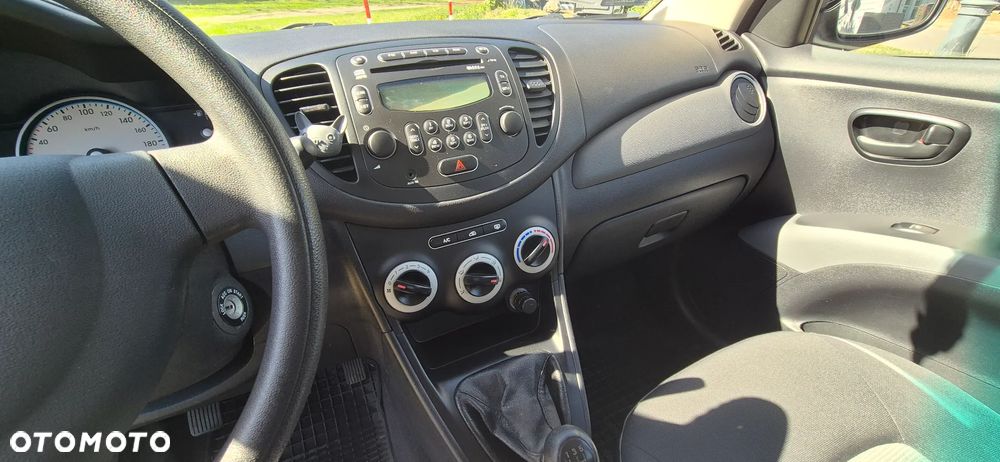 Hyundai i10 1.1 Classic - 8