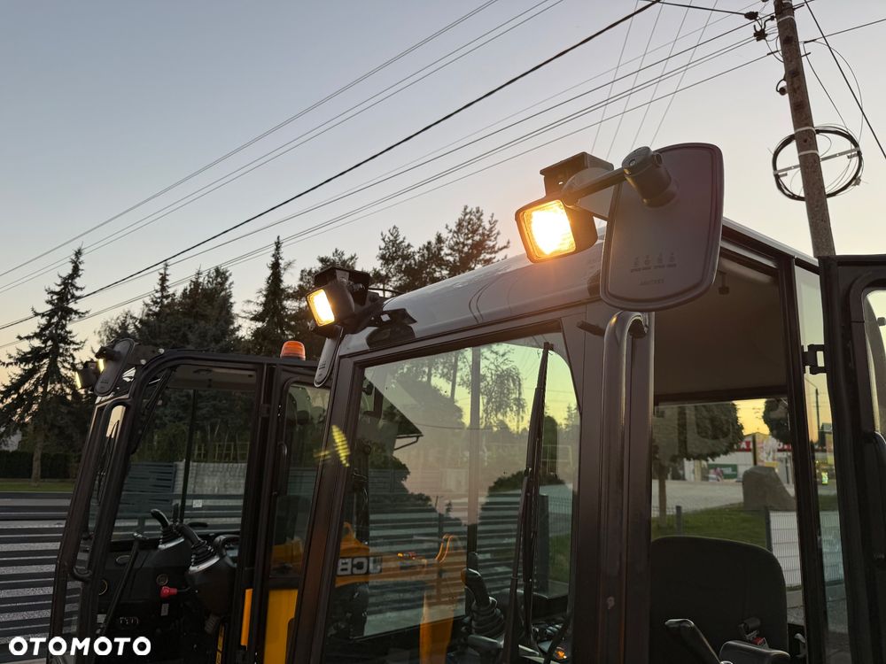 JCB 16C-1 - 15