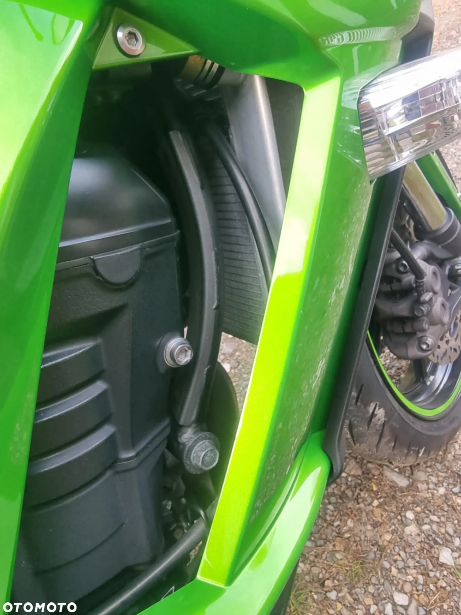 Kawasaki Ninja 1000 SX - 2