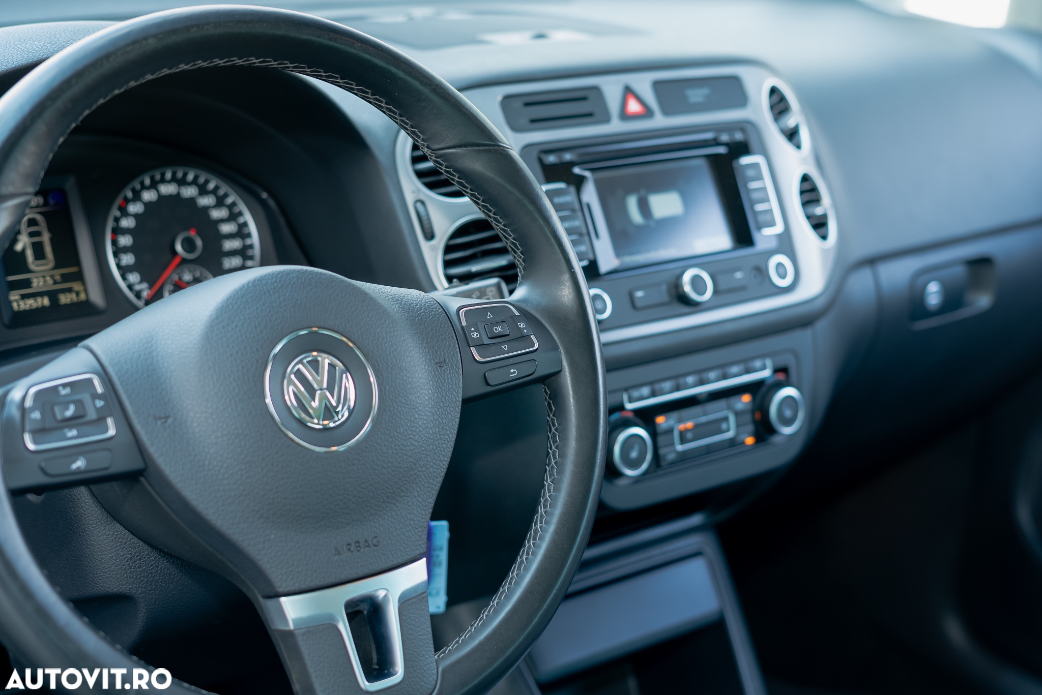 Volkswagen Golf Plus 1.6 TDI DPF Life - 15