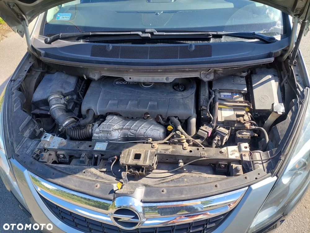 Opel Zafira 2.0 CDTI Cosmo - 10