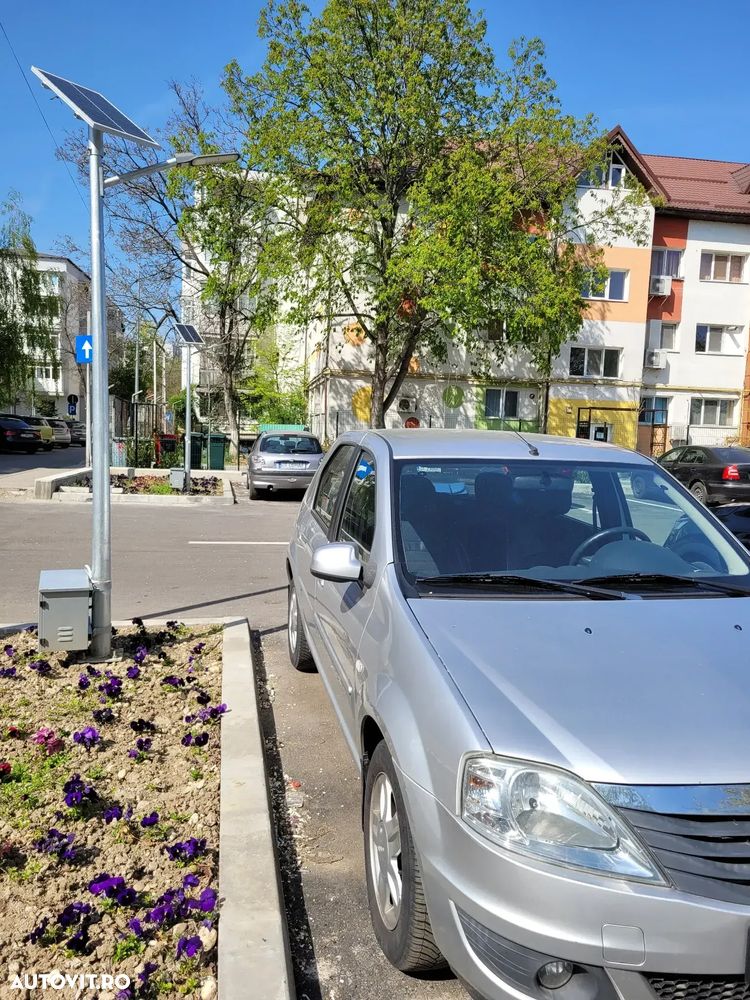 Dacia Logan 1.6 MPI Prestige - 7