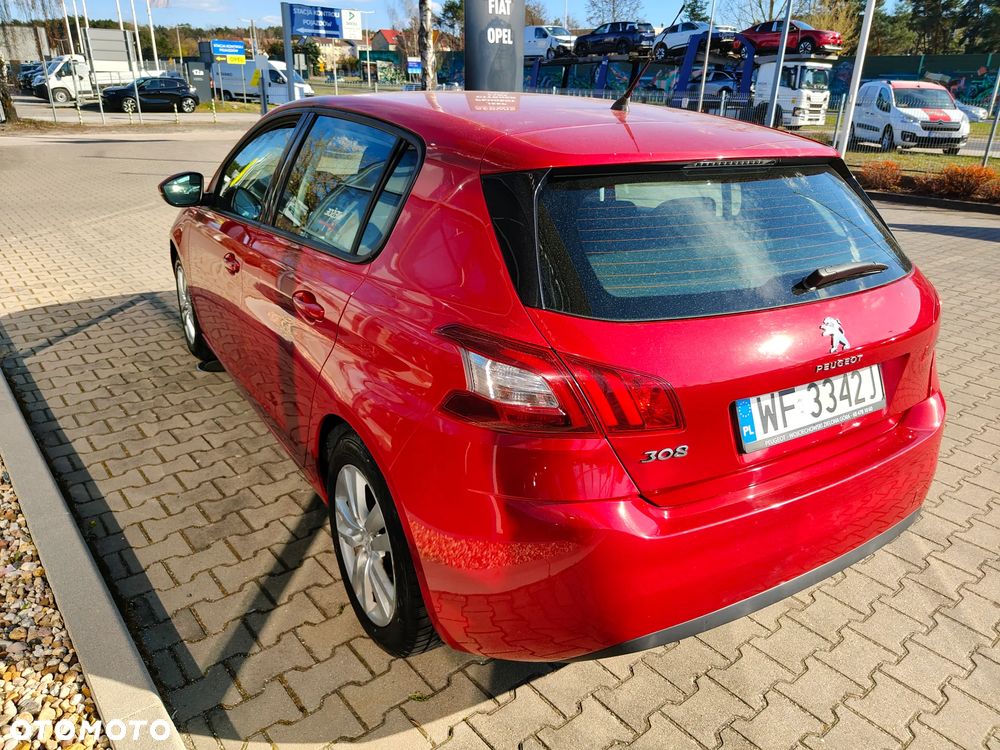Peugeot 308 - 4