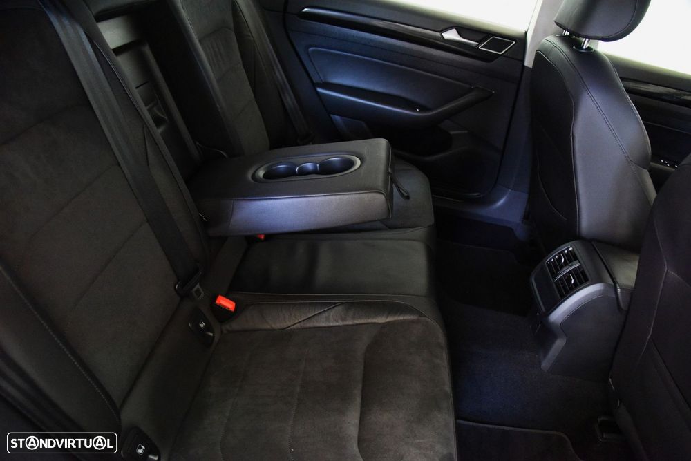 VW Arteon 2.0 TDI Elegance DSG - 24