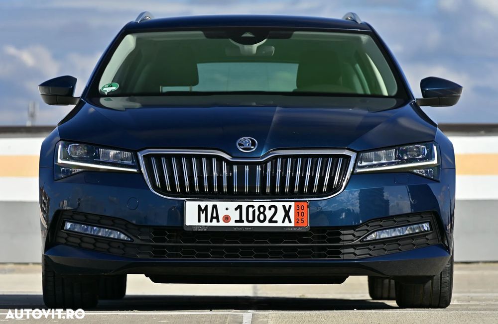 Skoda Superb Combi 2.0 TDI DSG Premium Edition - 7