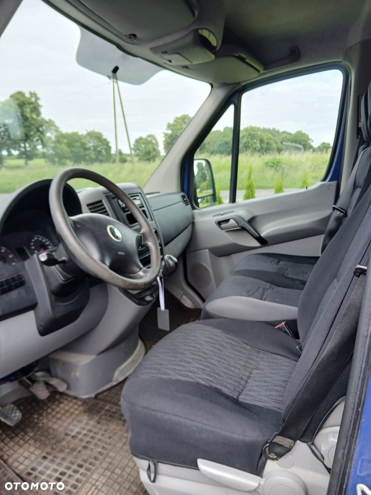 Volkswagen CRAFTER - 8
