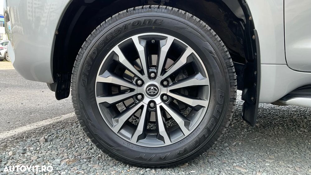 Toyota Land Cruiser 2.8l Turbo D-4D A/T AVS 5 locuri Luxury - 10