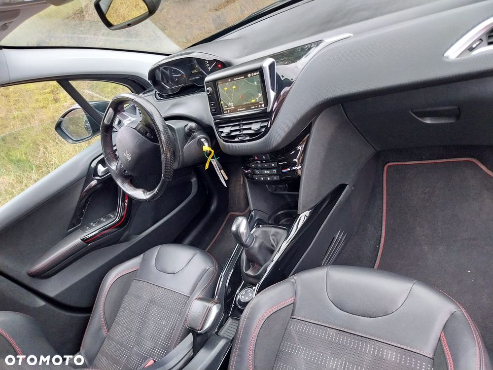 Peugeot 2008 - 25