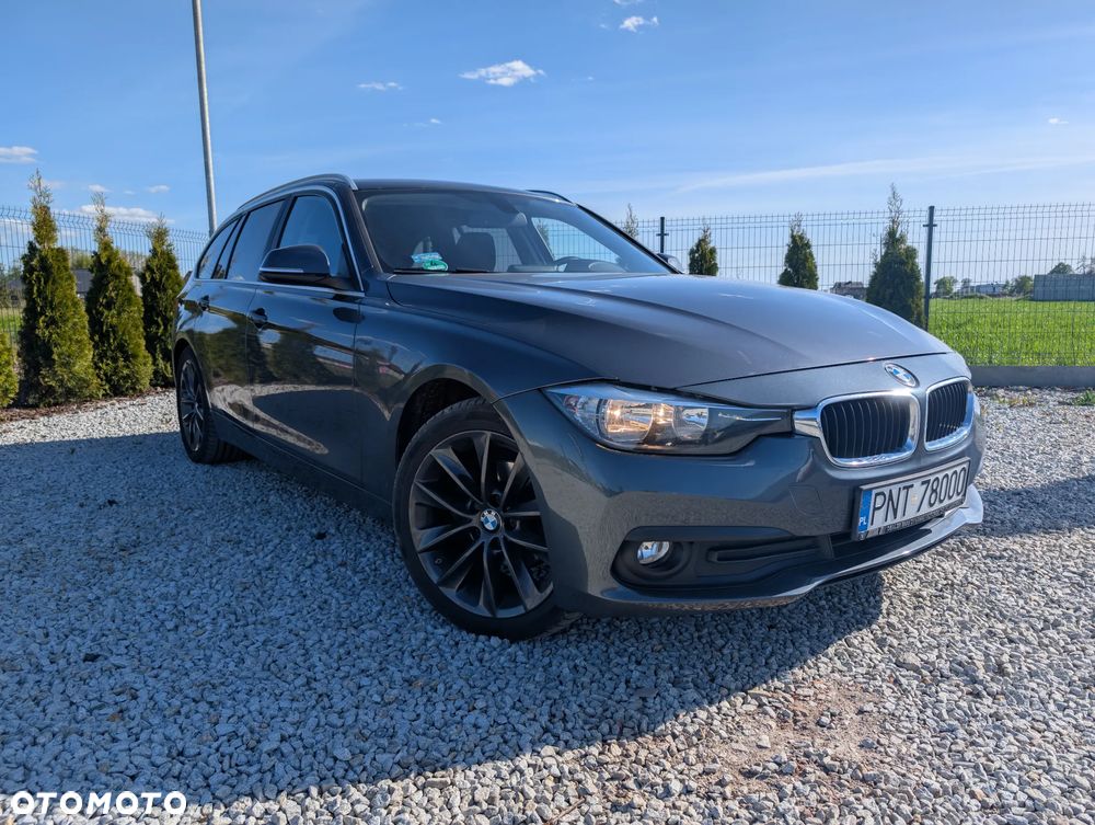 BMW Seria 3 318d - 1