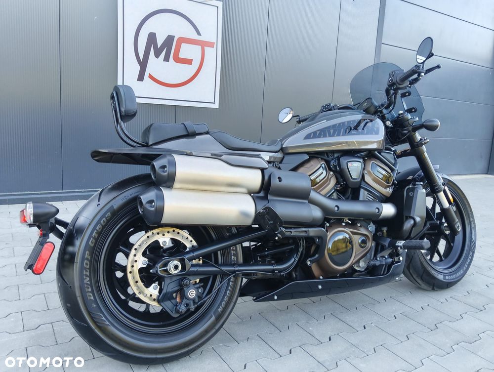Harley-Davidson Sportster - 4