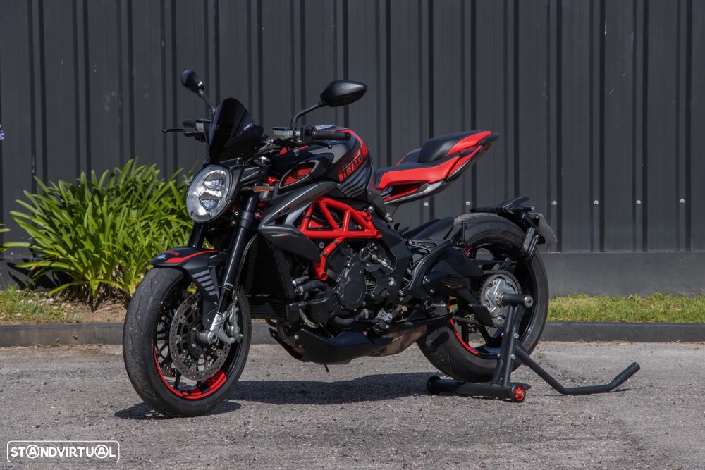 MV Agusta Brutale RR Pirelli Edition 36/50 - 1