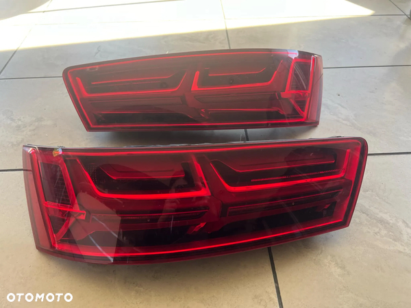 AUDI Q7 LAMPY TYŁ TYLNE PRAWA LEWA KOMPLET 0084