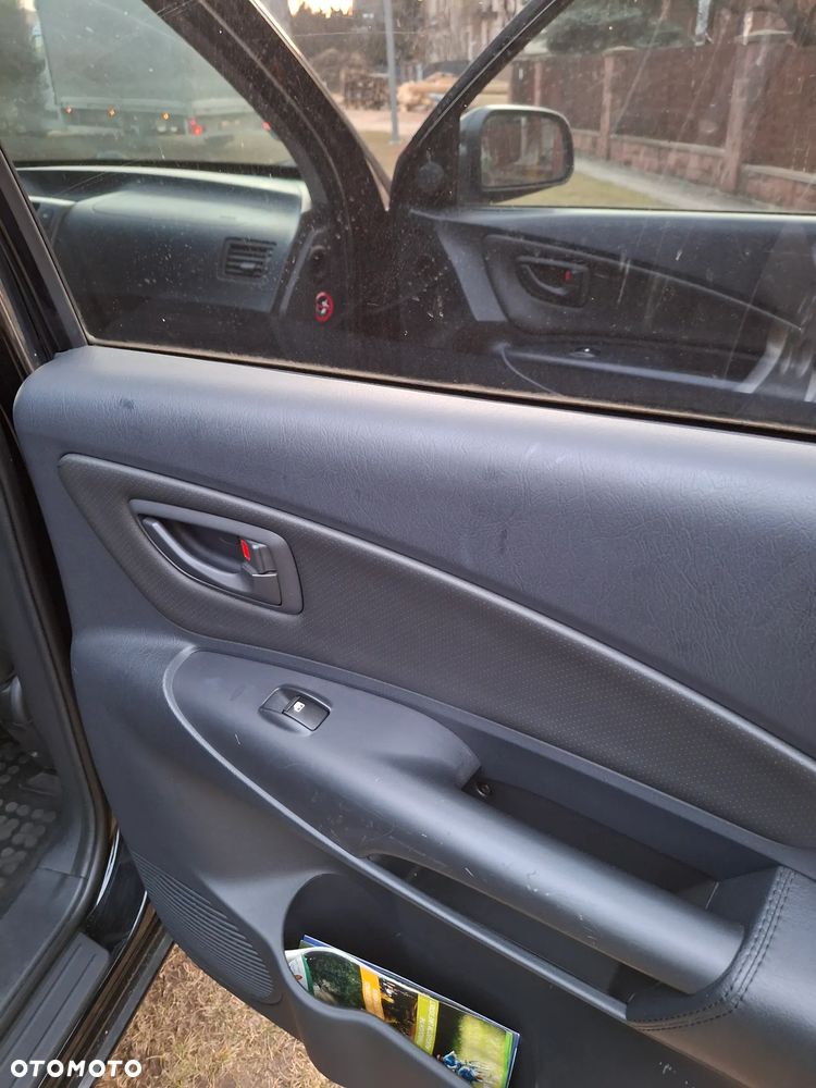 Hyundai Tucson 2.7 GLS - 18