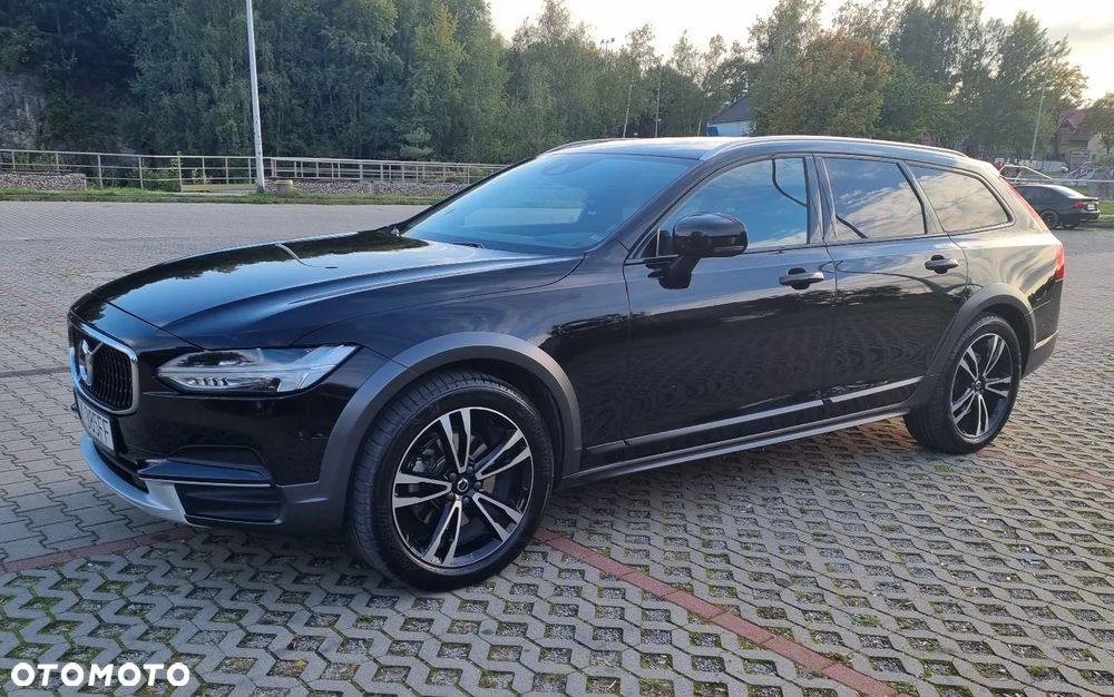 Volvo V90 Cross Country D4 AWD Geartronic Pro - 4
