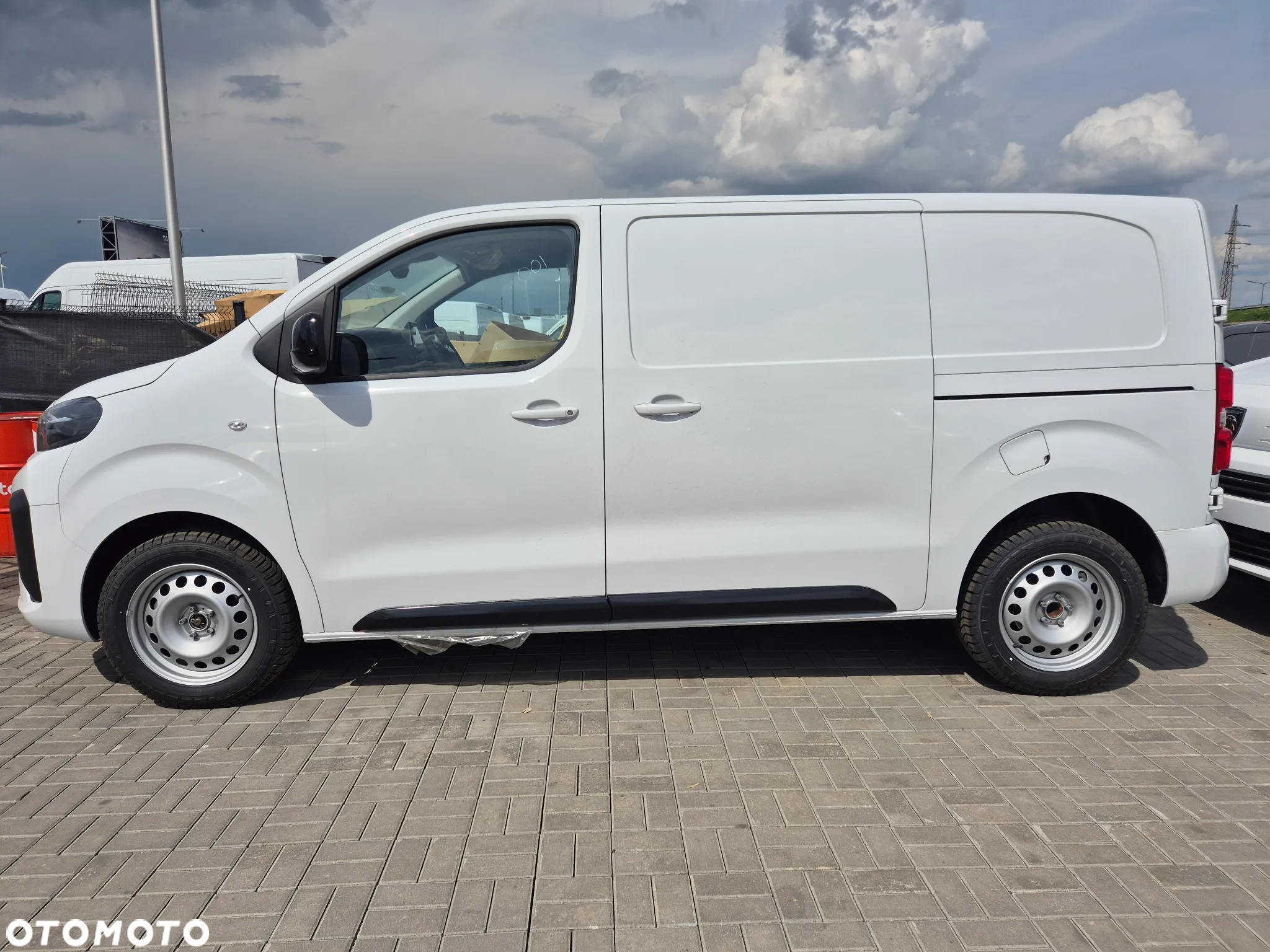 Peugeot Expert Furgon Standard 1.5 HDi 120KM 2025 !! OD RĘKI !! - 3