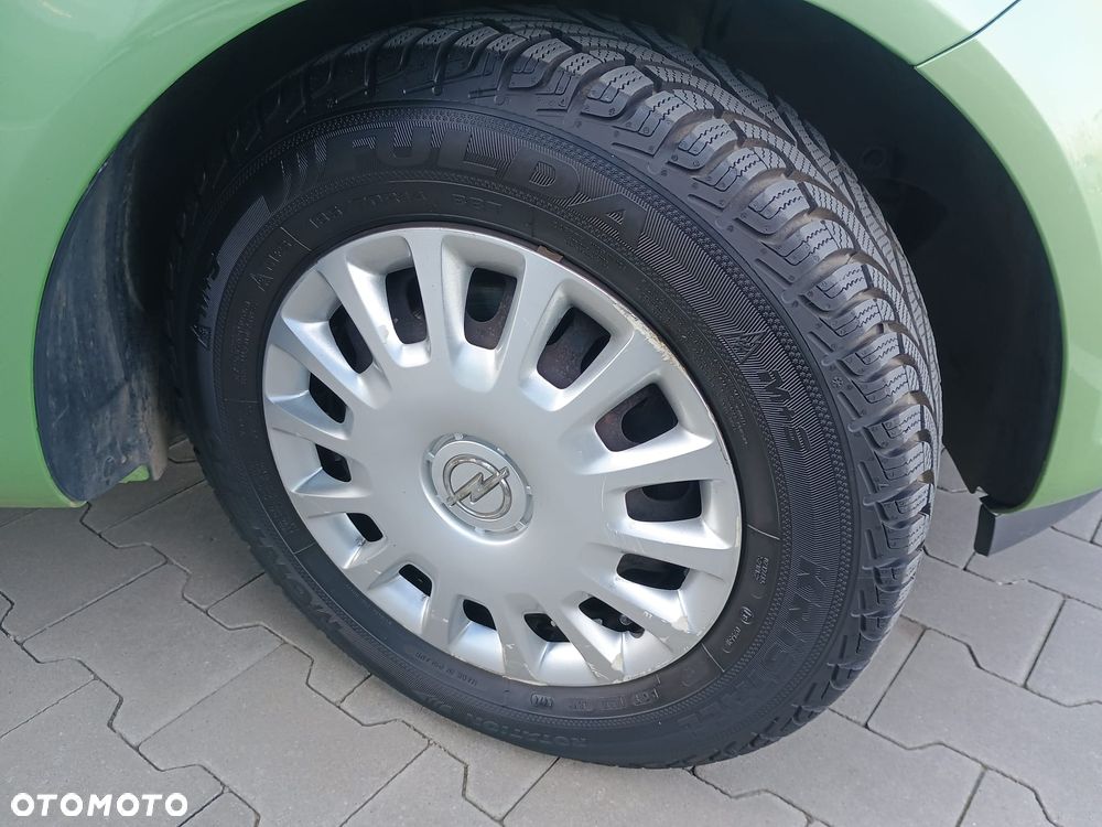 Opel Corsa 1.2 16V Enjoy - 18