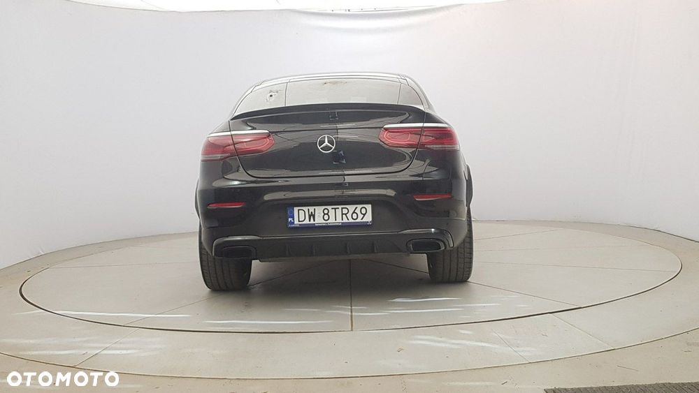 Mercedes-Benz GLC - 6