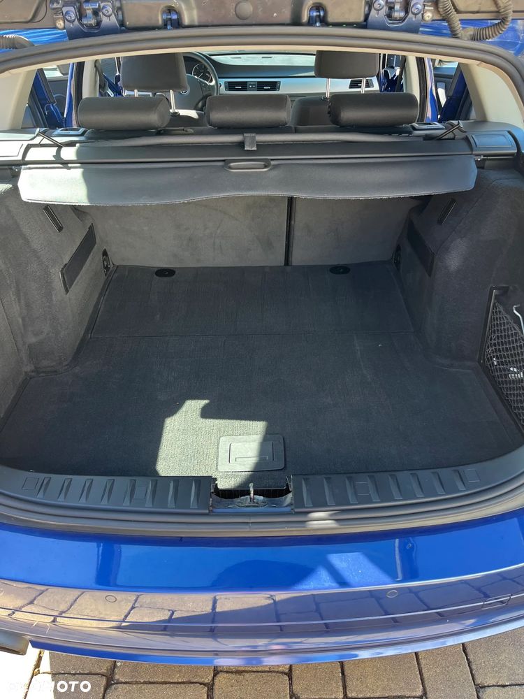 BMW Seria 3 - 16