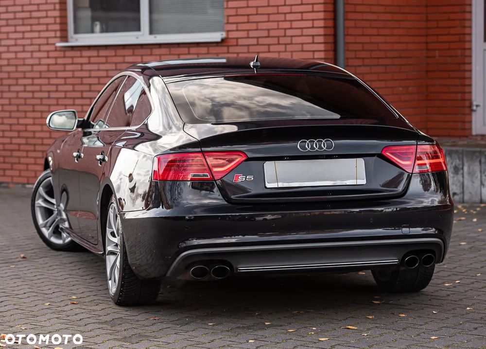 Audi S5 Limousine - 8