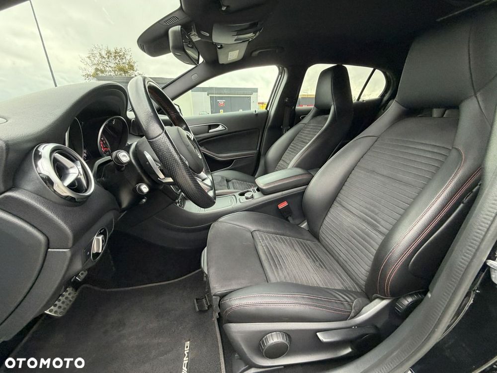 Mercedes-Benz GLA 180 7G-DCT AMG Line - 17