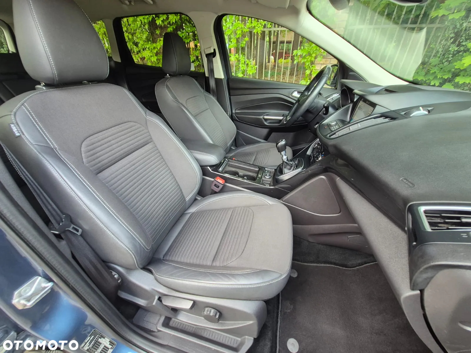 Ford Kuga 1.5 EcoBoost FWD Titanium ASS MMT6 - 37