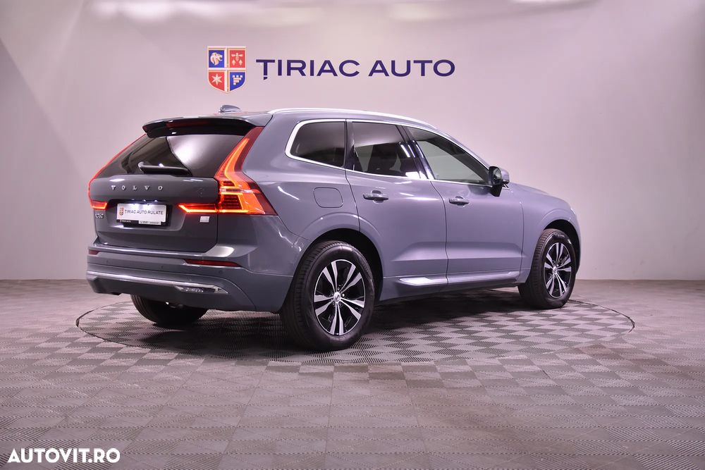 Volvo XC 60 T6 AWD Recharge Geartronic Inscription Expression - 5