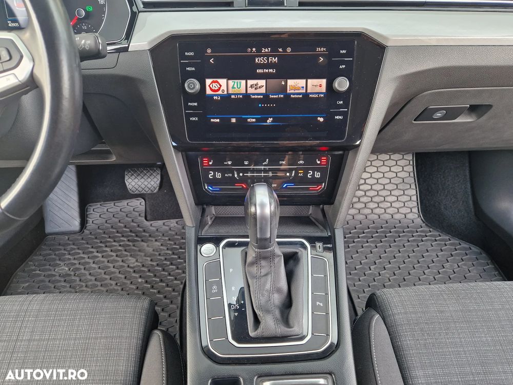 Volkswagen Passat 2.0 TDI DSG Comfortline - 6