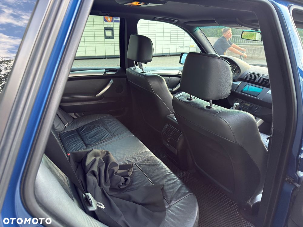 BMW X5 3.0 i Edition Exclusive Sport - 11