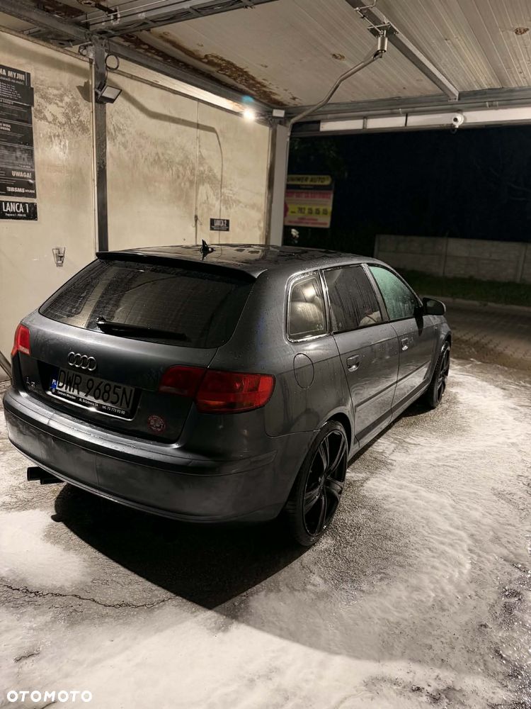 Audi A3 Sportback 2.0 TDI DPF Ambiente - 3