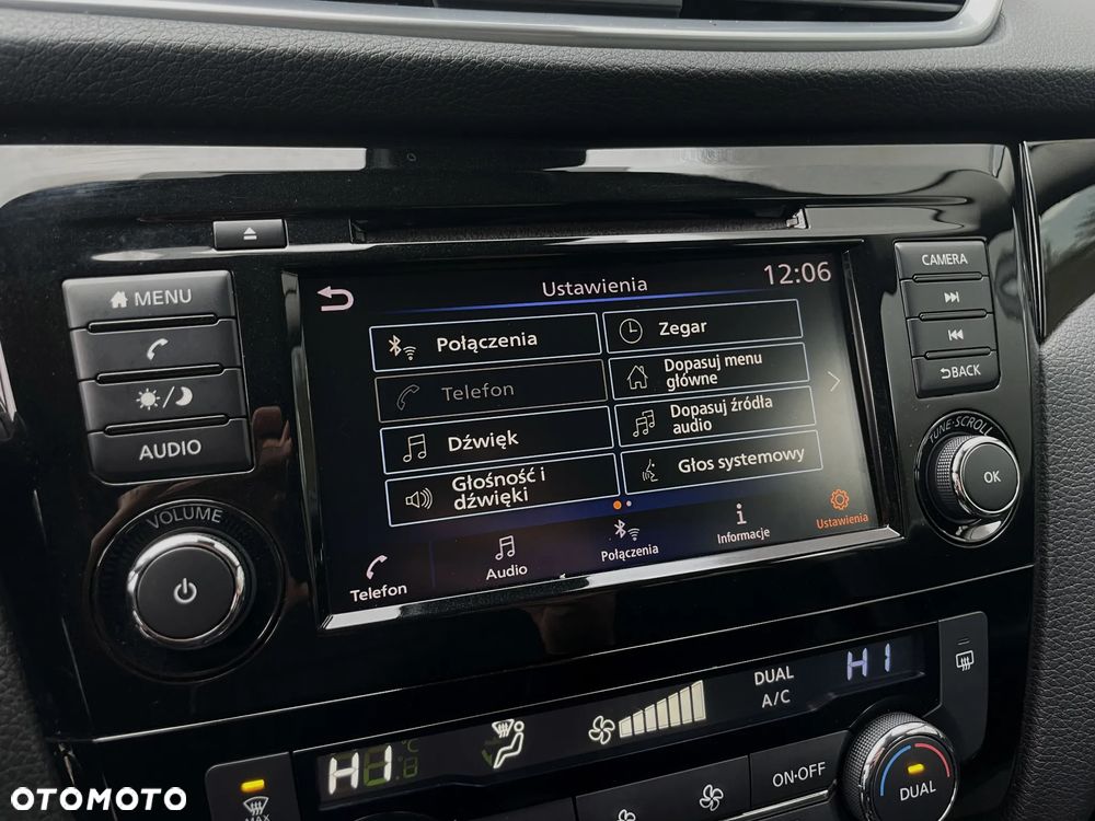 Nissan Qashqai 1.3 DIG-T N-Connecta EU6d - 28