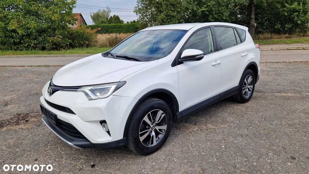 Toyota RAV4 2.0 D-4D Premium 4x2 - 2