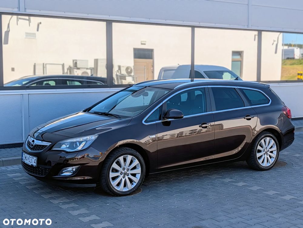 Opel Astra 1.4 T Sport - 11