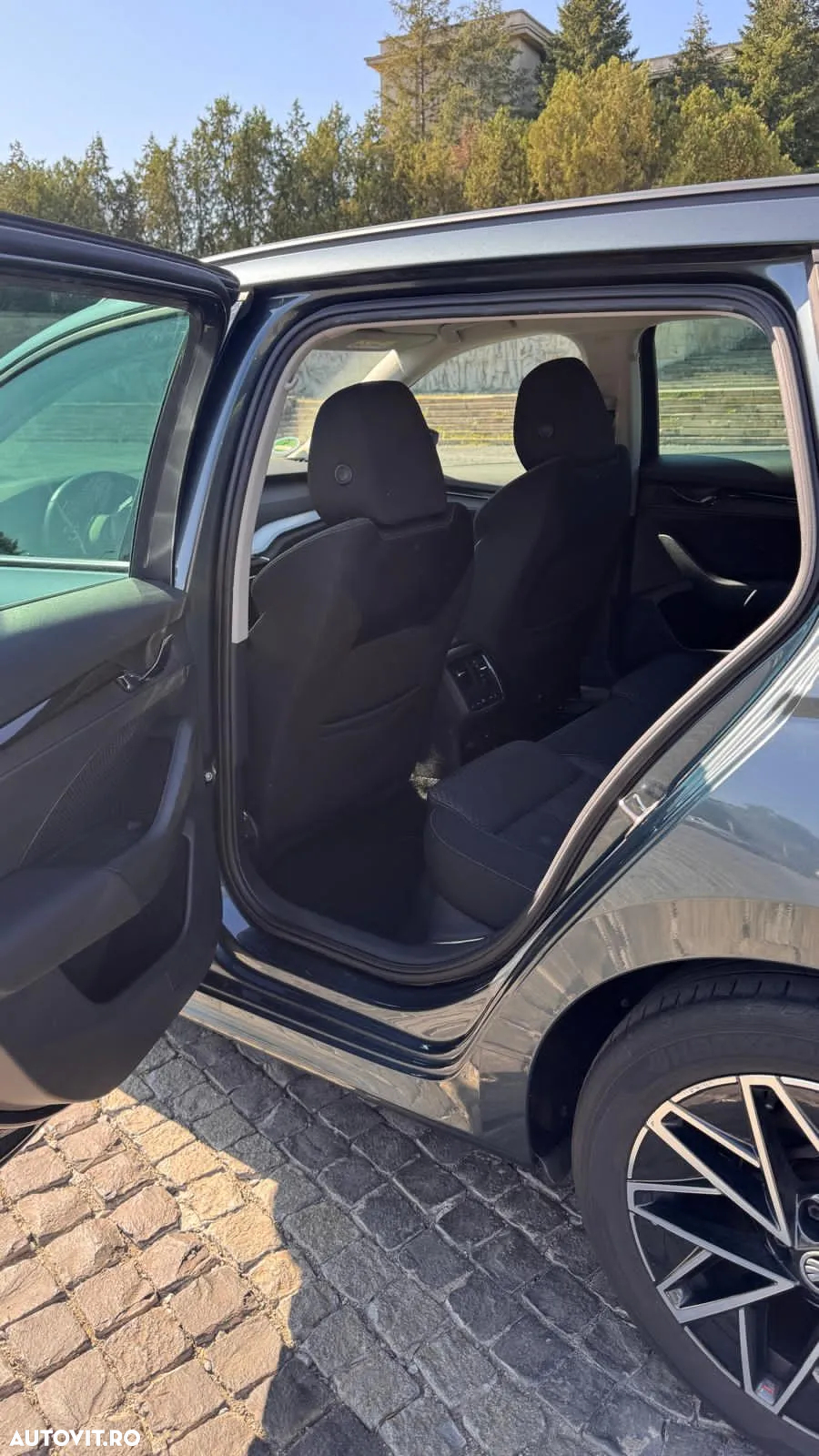 Skoda Octavia Combi 2.0 TDI DSG Clever - 19