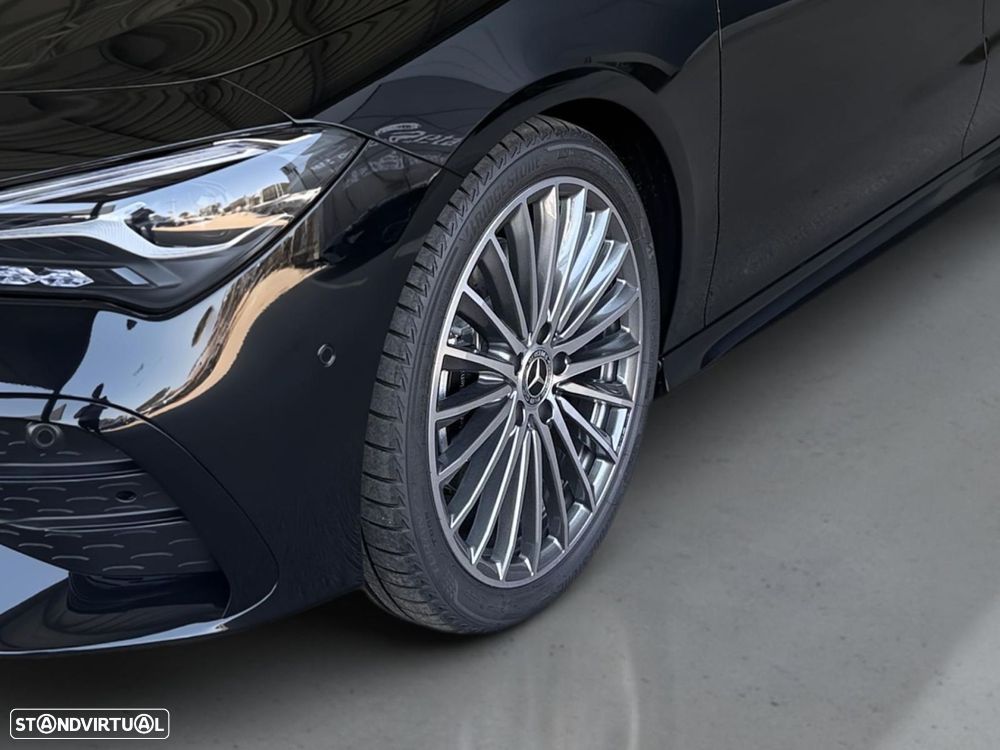 Mercedes-Benz CLA 200 - 4