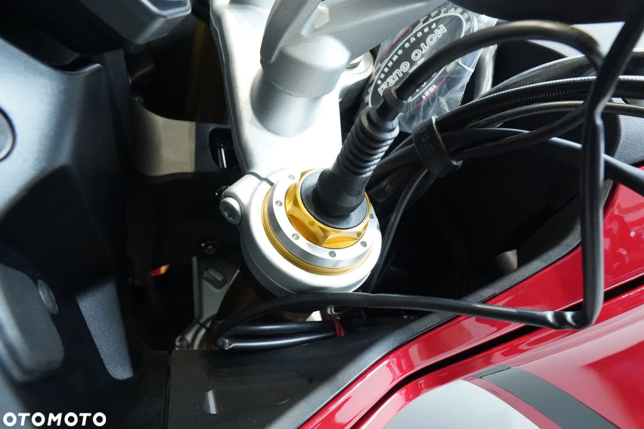 Moto Guzzi V100 Mandello - 15