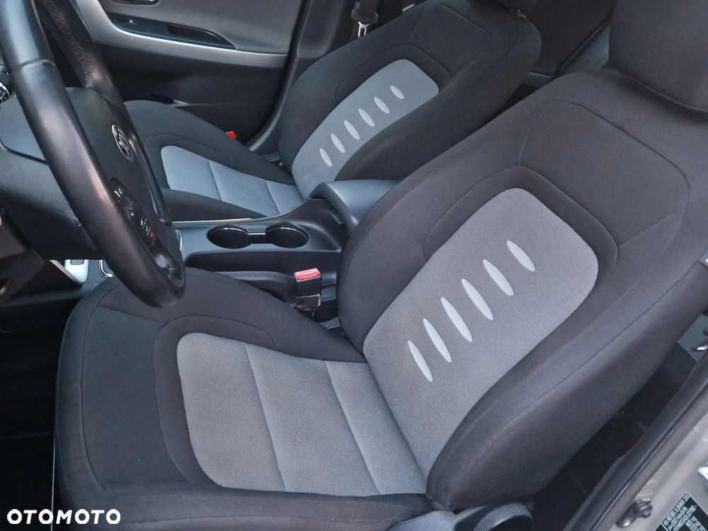 Kia Ceed 1.6 GDI Business Line - 36