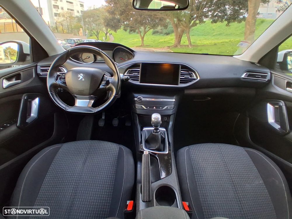 Peugeot 308 1.5 BlueHDi Business Line - 28