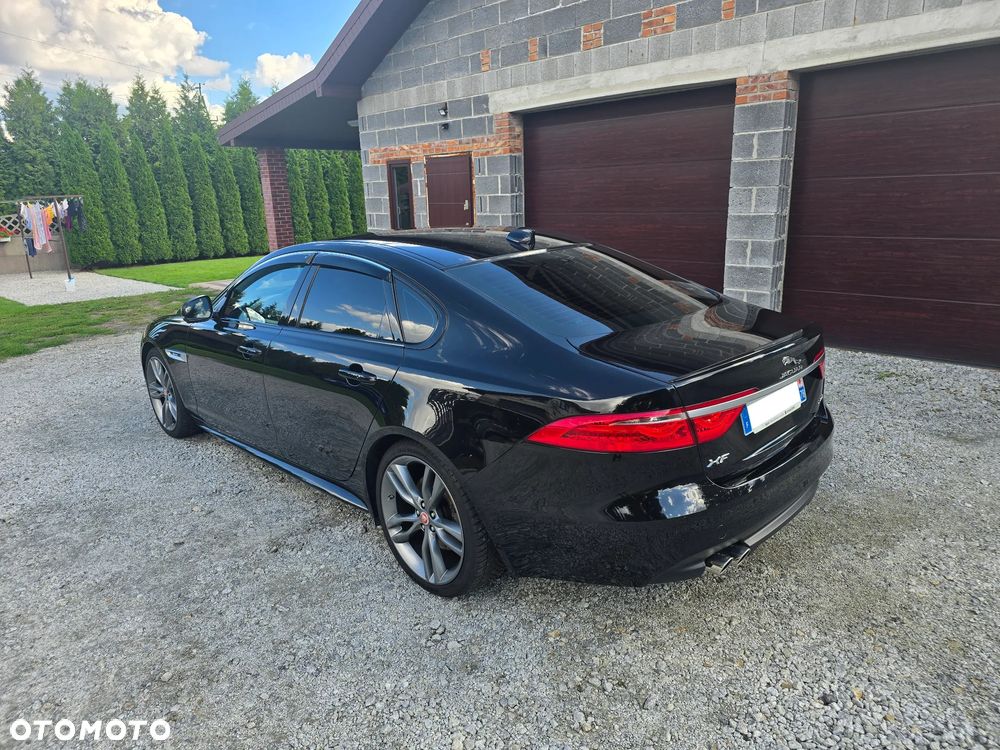 Jaguar XF 20d R-Sport - 1