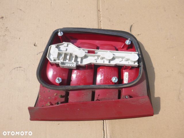 LAMPA LEWY TYŁ LEWA TYLNA PRAWY TYŁ PRAWA TYLNA SKODA FABIA I KOMBI LIFT- - 17