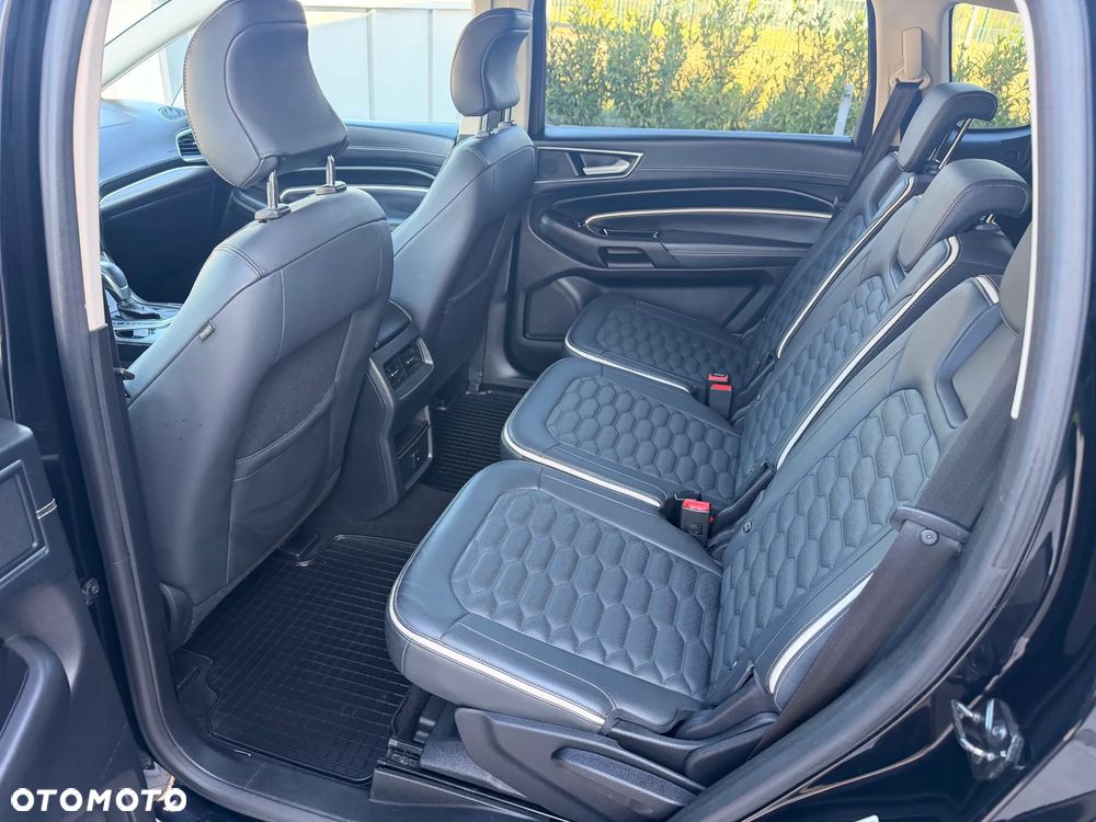 Ford S-Max - 21