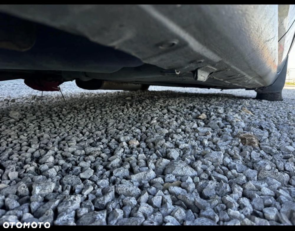 Nissan Note 2007 photo 5