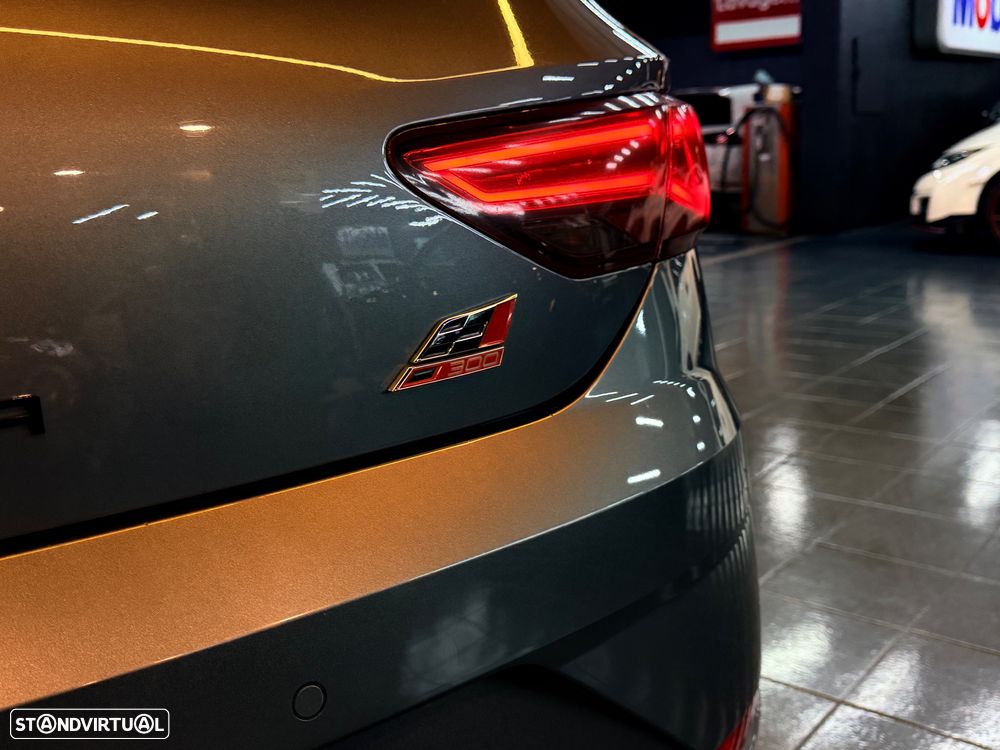 SEAT Leon 2.0 TSI Cupra DSG S/S - 16