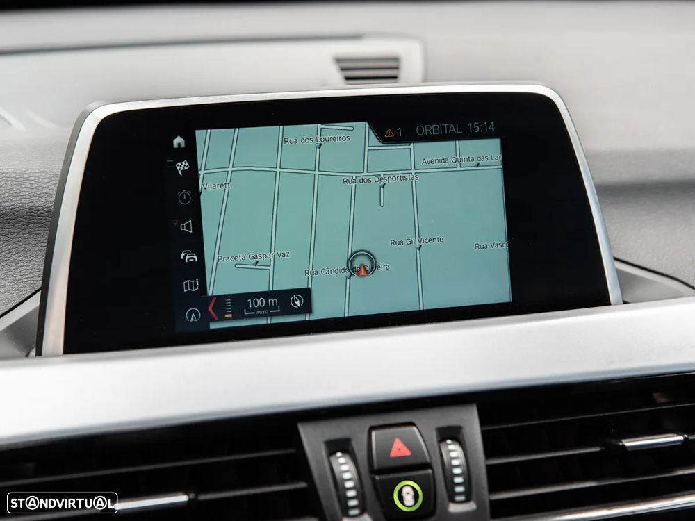 BMW X1 16 d sDrive Line xLine - 20