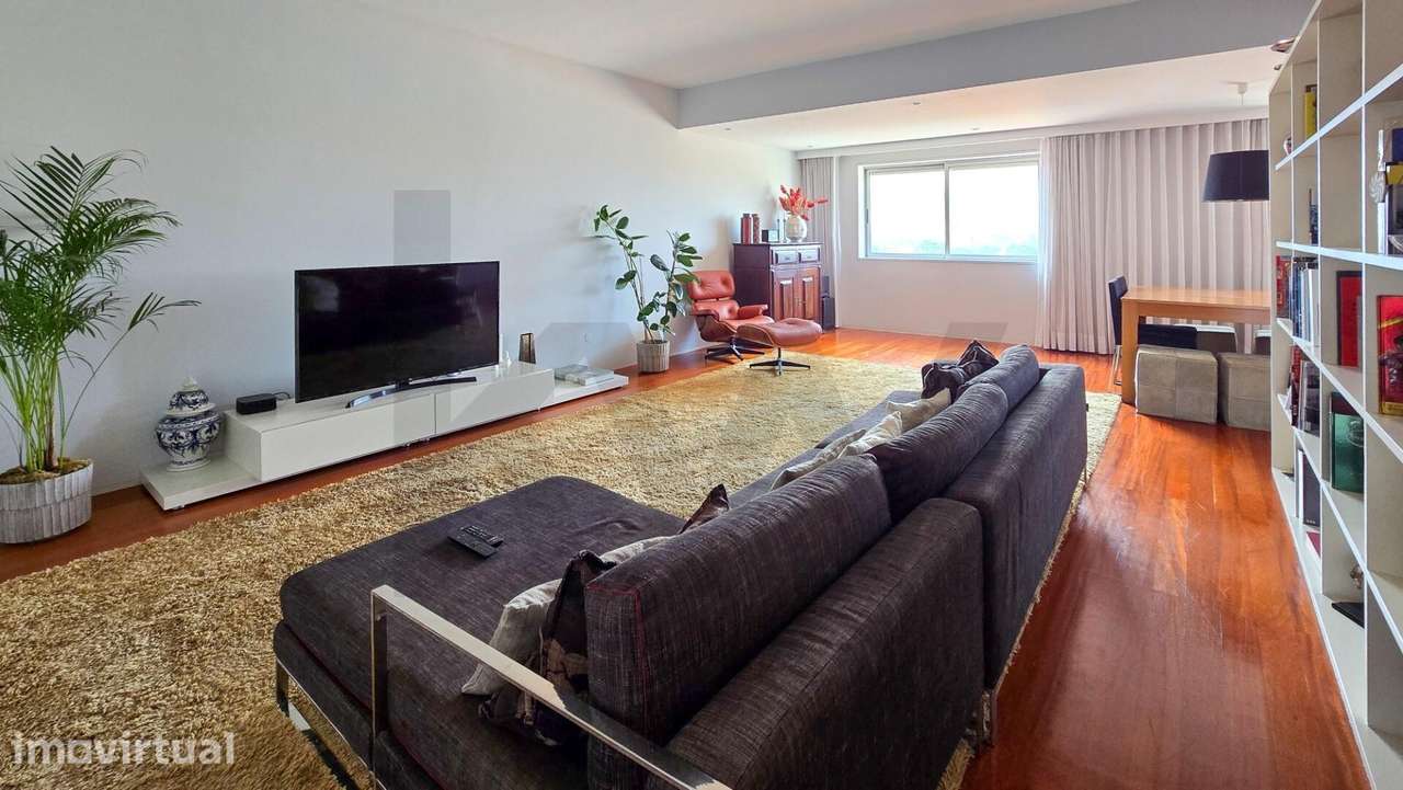 T3 remodelado na Rua do Godinho, Matosinhos com 153m2 - Grande imagem: 4/27