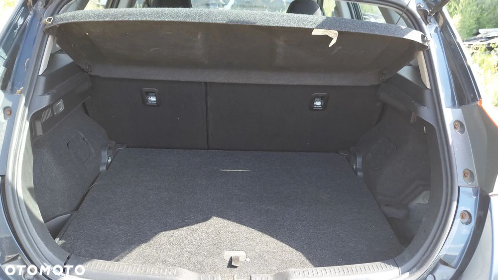 Toyota Auris 1.8 HSD Luna - 18