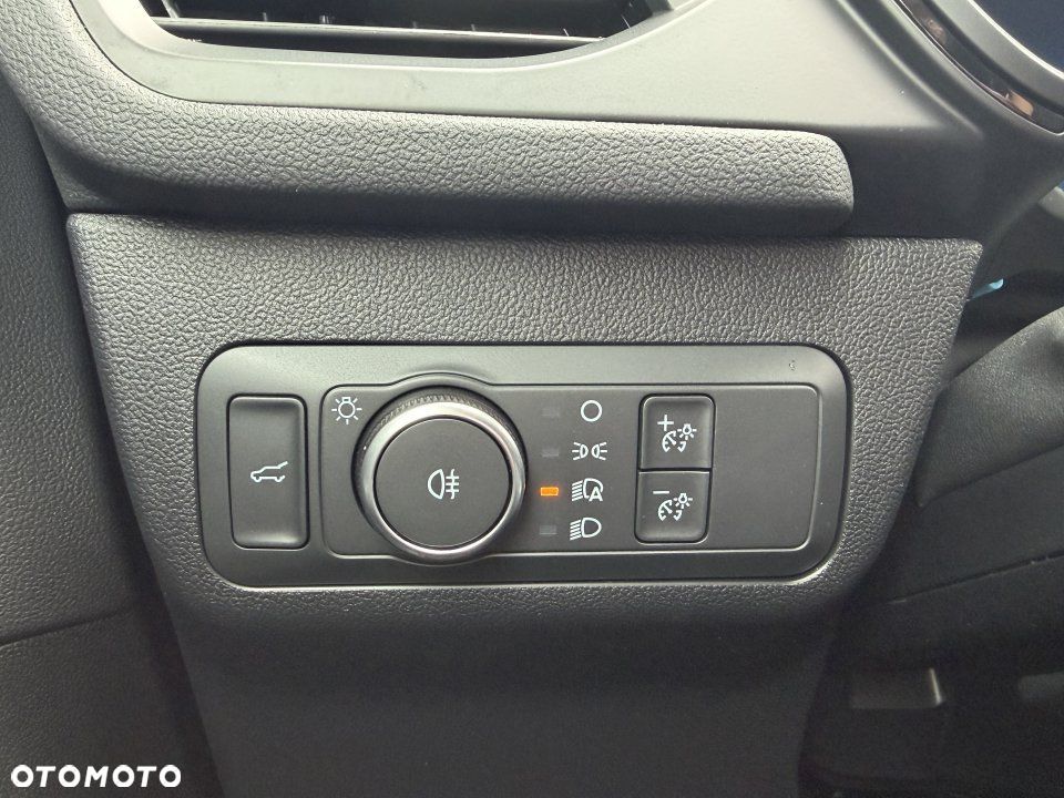 Ford Kuga - 13