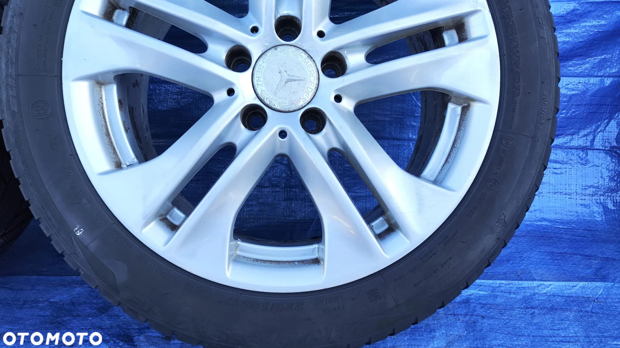 KOŁA FELGI ALUMINIOWE ALUFELGI 8Jx17 ET48 A2124010902 OPONY ZIMOWE BRIDGESTONE BLIZZAK LM001 225/50R17 225 50 17 MERCEDES W212 W207 - 13