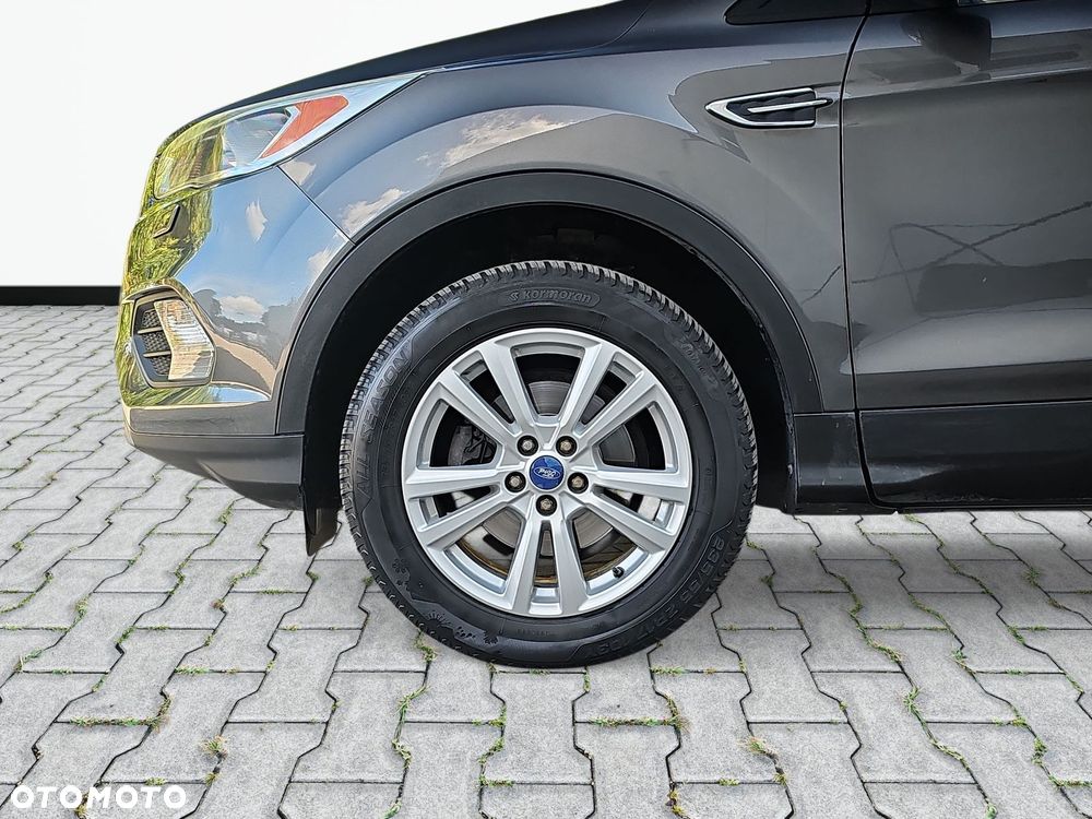 Ford Kuga 1.5 EcoBoost FWD Titanium - 10