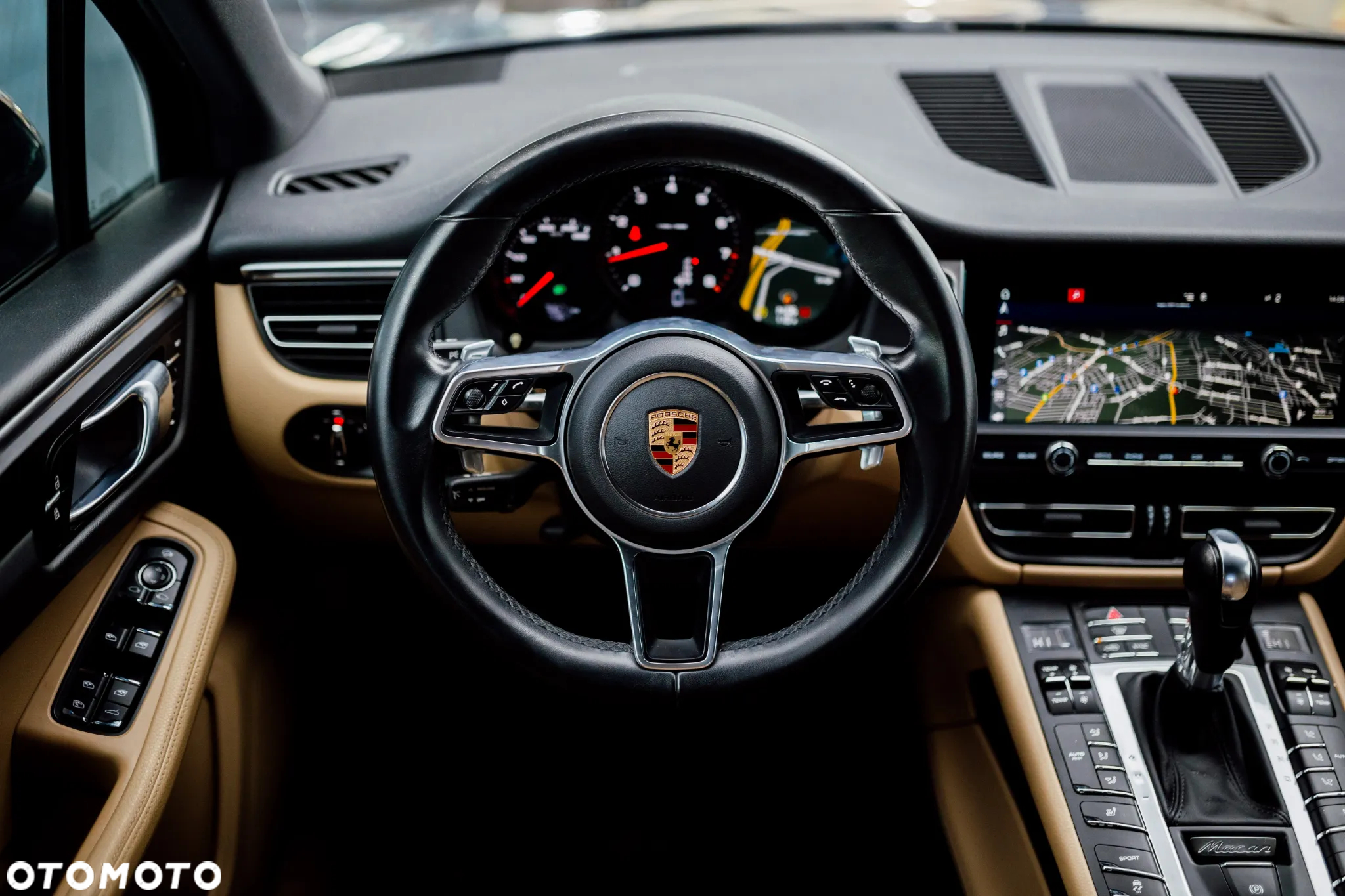 Porsche Macan Standard - 27